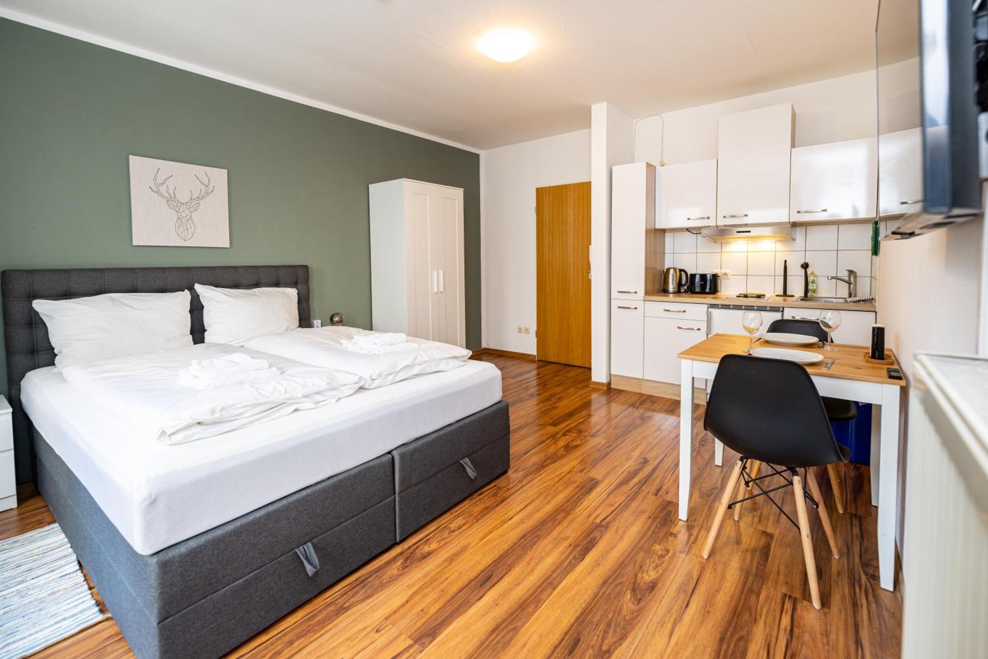 Nette Apartments In Wuerzburg Εξωτερικό φωτογραφία